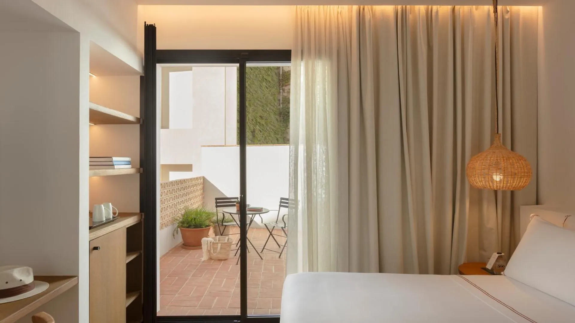 Elisabeth By The Sea Hotel توسا ذي مار
