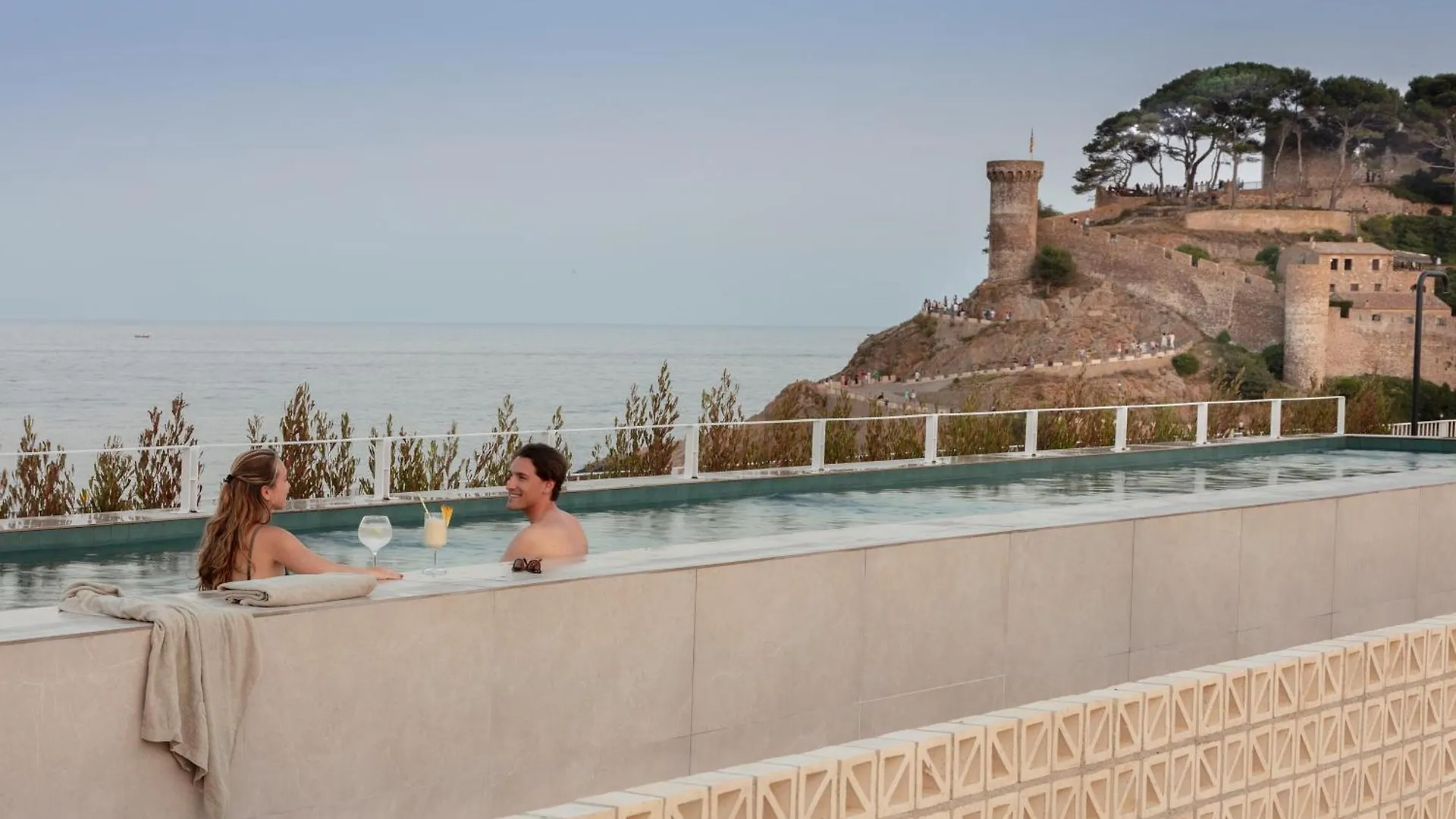 Elisabeth By The Sea Hotel توسا ذي مار